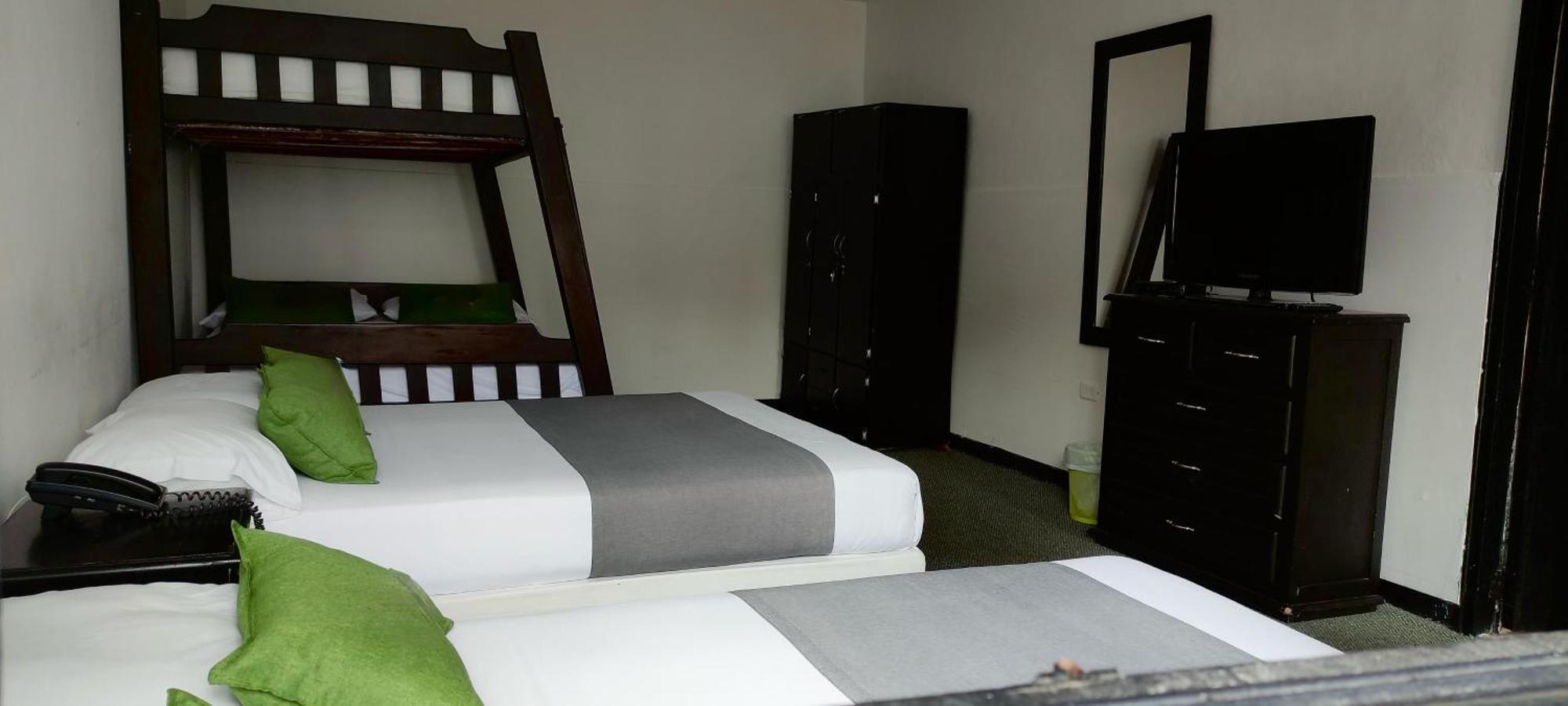 מדיין Hotel Premium Real מראה חיצוני תמונה