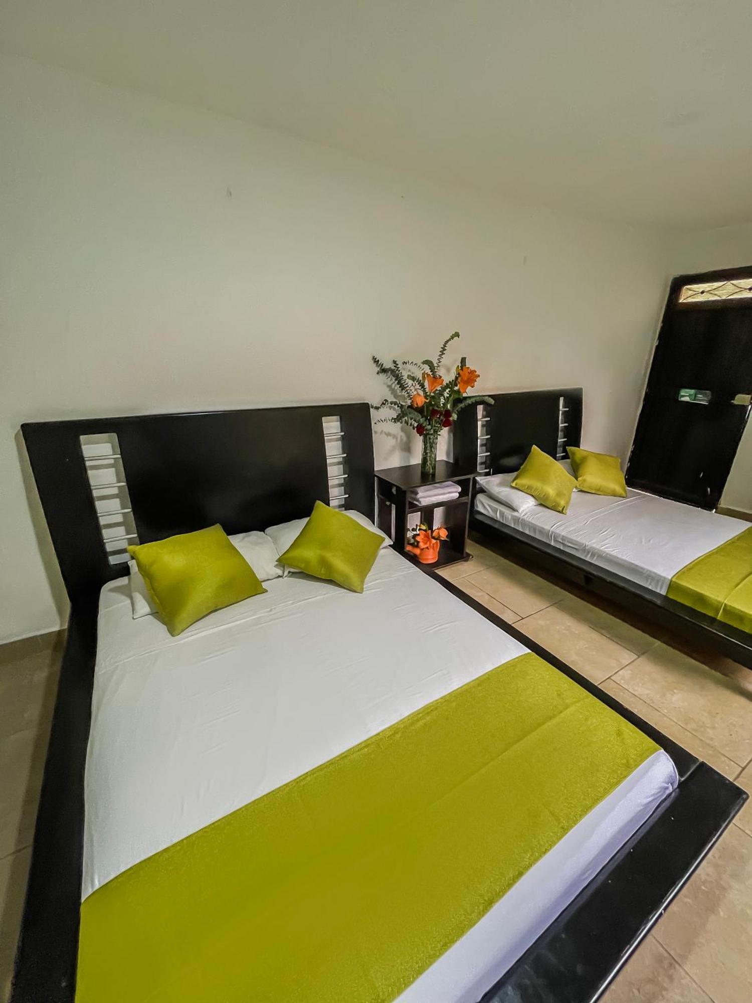מדיין Hotel Premium Real מראה חיצוני תמונה