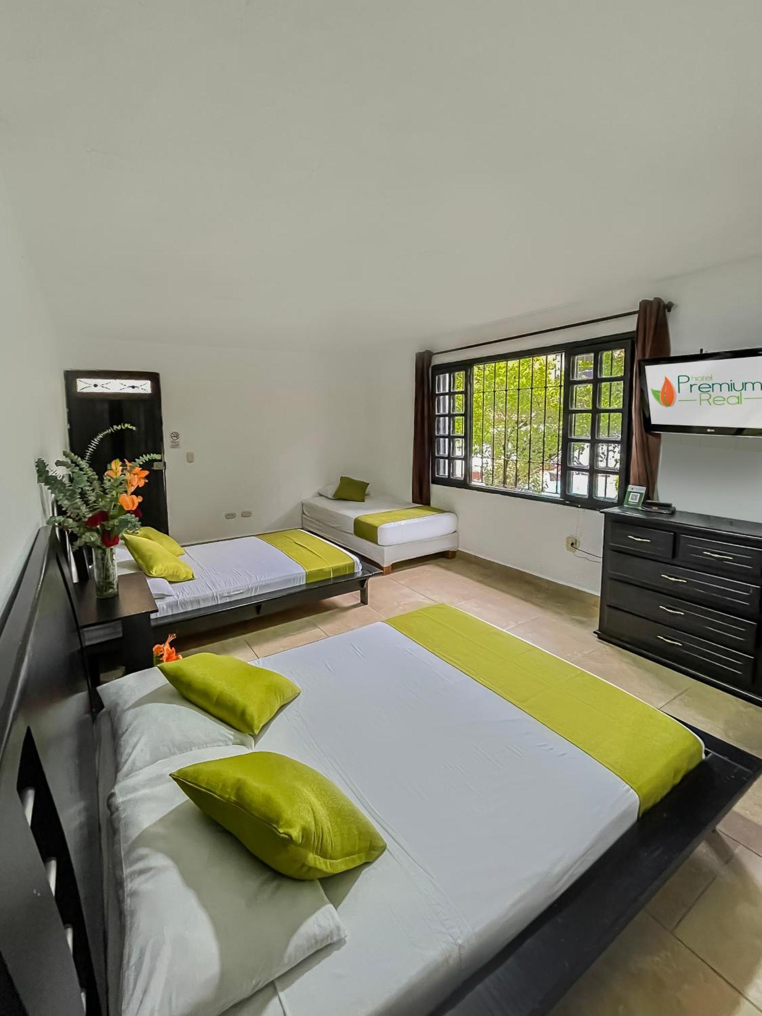 מדיין Hotel Premium Real מראה חיצוני תמונה