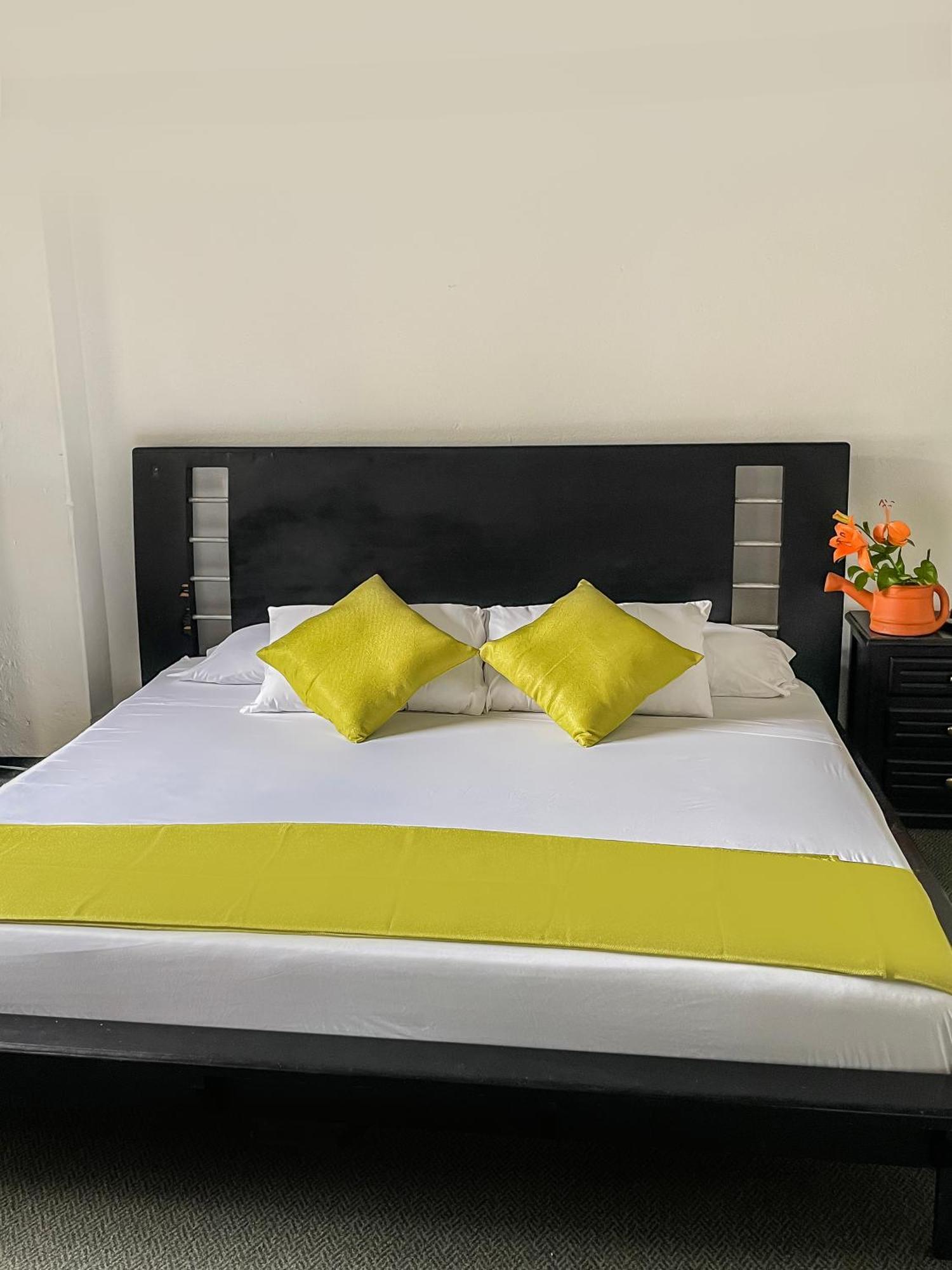 מדיין Hotel Premium Real מראה חיצוני תמונה