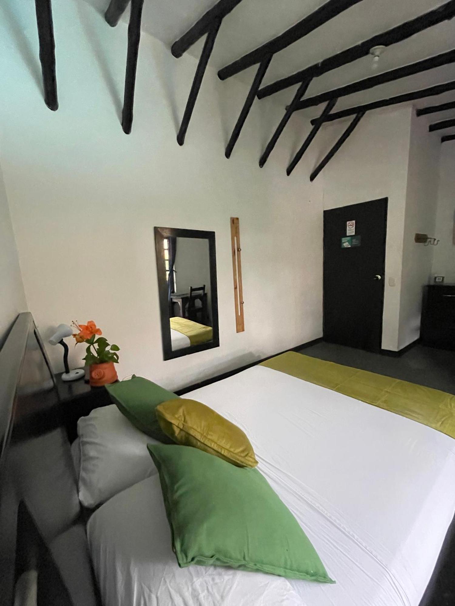 מדיין Hotel Premium Real מראה חיצוני תמונה