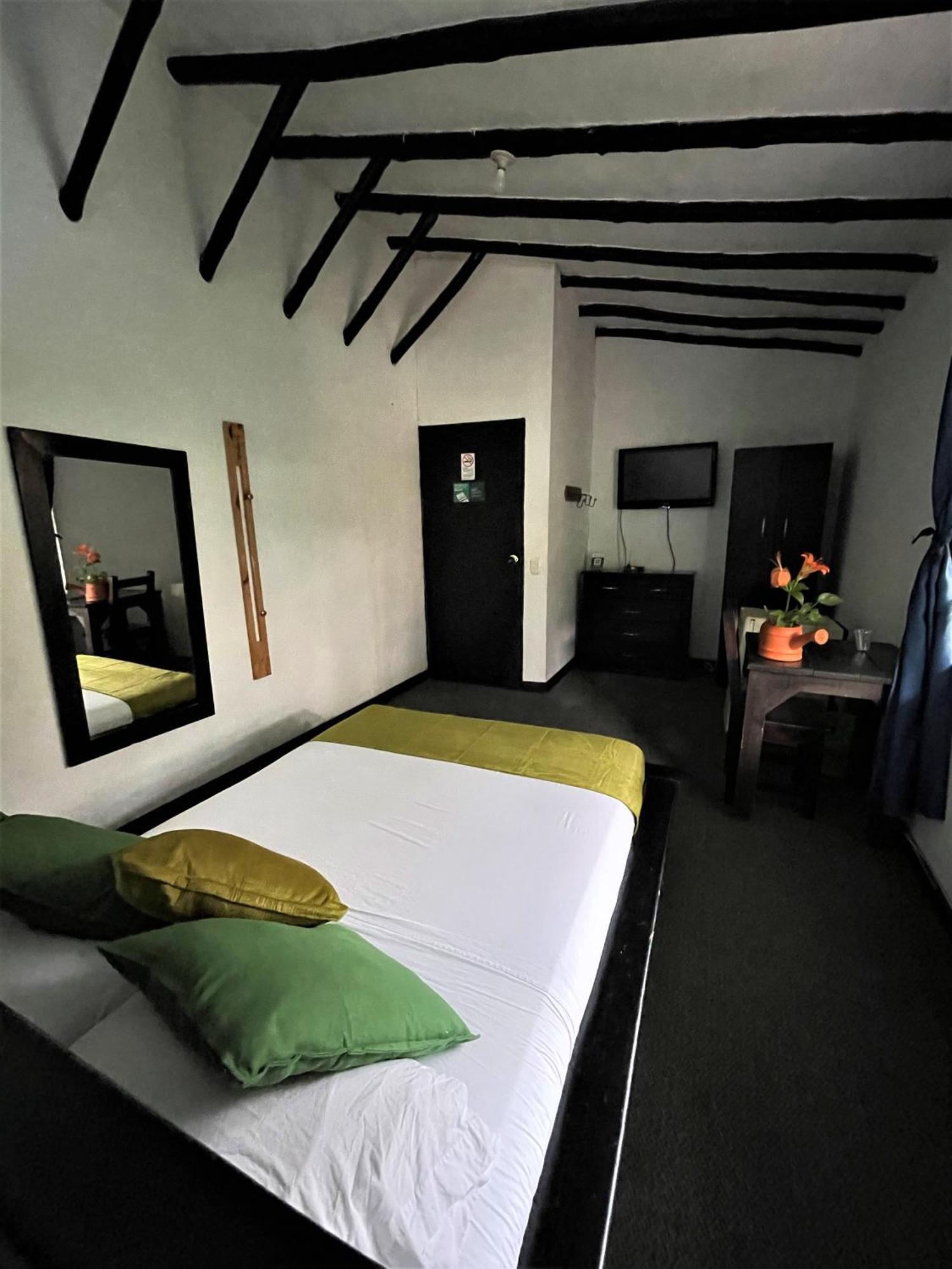מדיין Hotel Premium Real מראה חיצוני תמונה